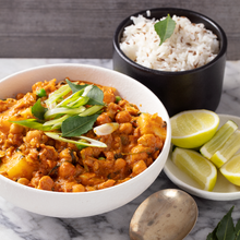 Load image into Gallery viewer, Vegan Coconut &amp; Chickpea Curry
